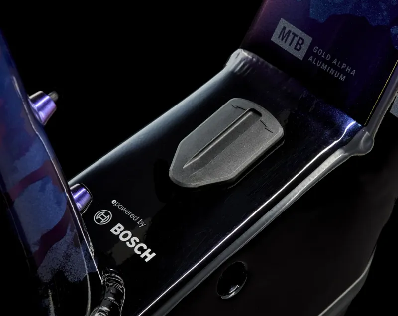 Trek Marlin + 8 Purple Flip to Black Fade-3